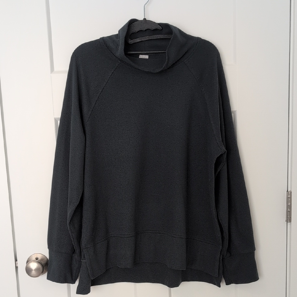 Women's Green Top